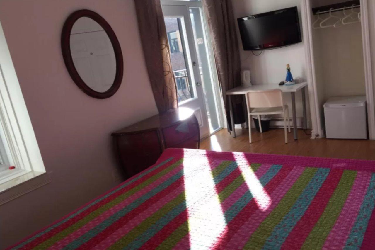 Hotel Star Монреал Екстериор снимка