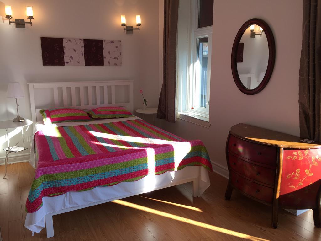 Hotel Star Монреал Екстериор снимка